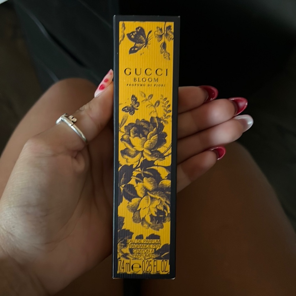 Gucci bloom perfume roller ball